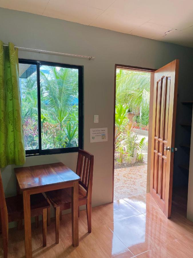 Ananas Guesthouse Moalboal Εξωτερικό φωτογραφία